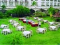 兴隆金银(yín)岛大酒(jiǔ)店草坪大型自助宴会
